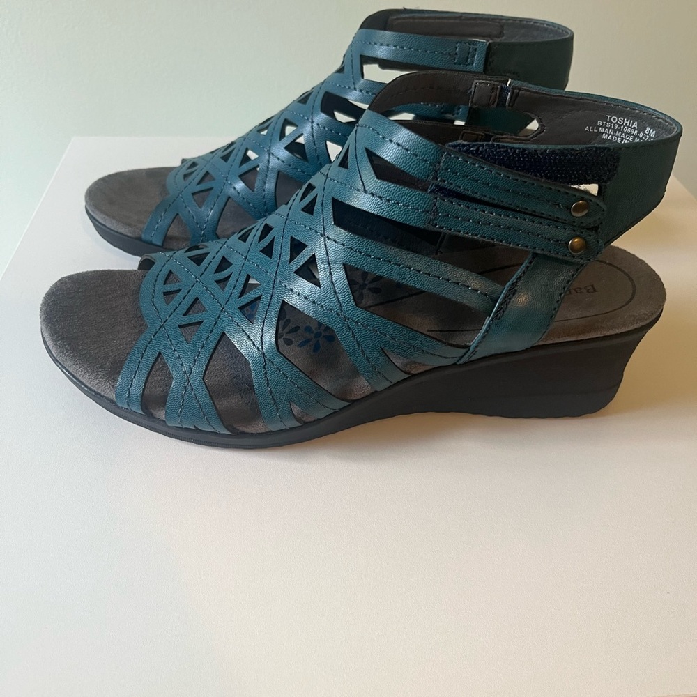 BareTraps Blue Strappy Sandals